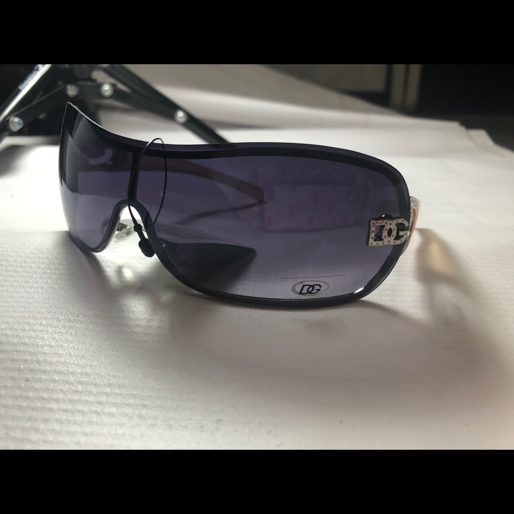 2000s style sunglasses - Picture 2 of 4